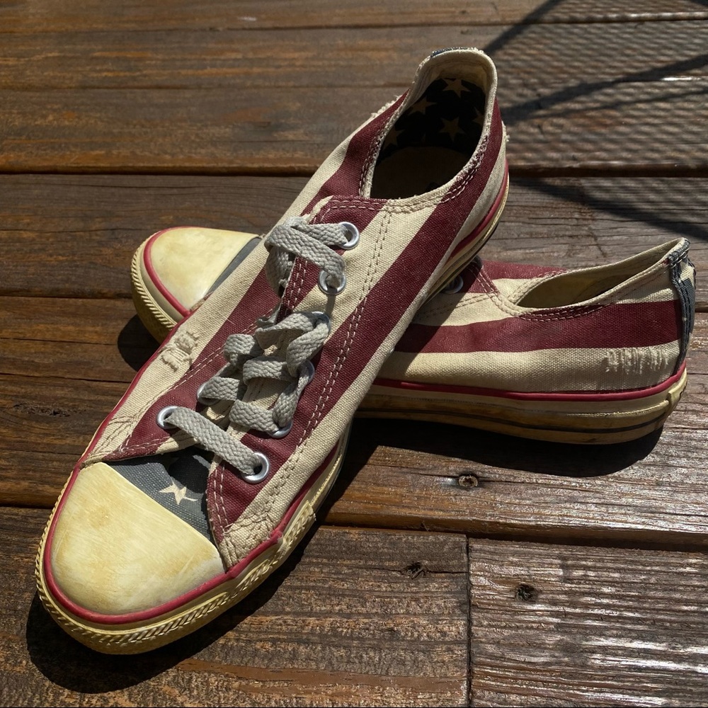 American Flag Converse